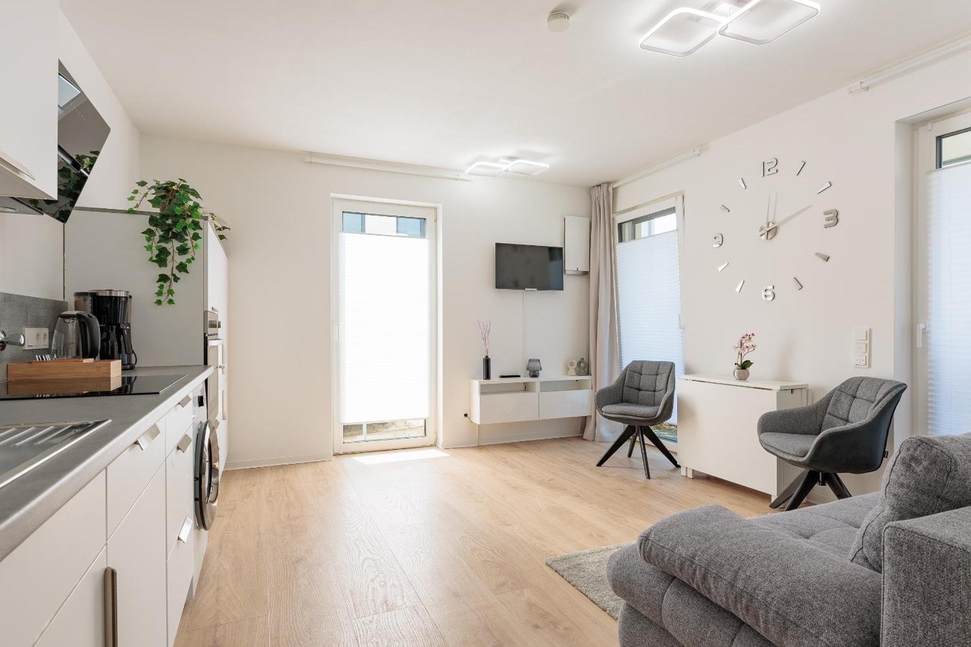 Apartment Zum Wohlfuehlen Mit 2 Zimmern I Garten I Terrasse I Kuechenzeile I Pkw-Parkplatz Ibbenbüren Esterno foto