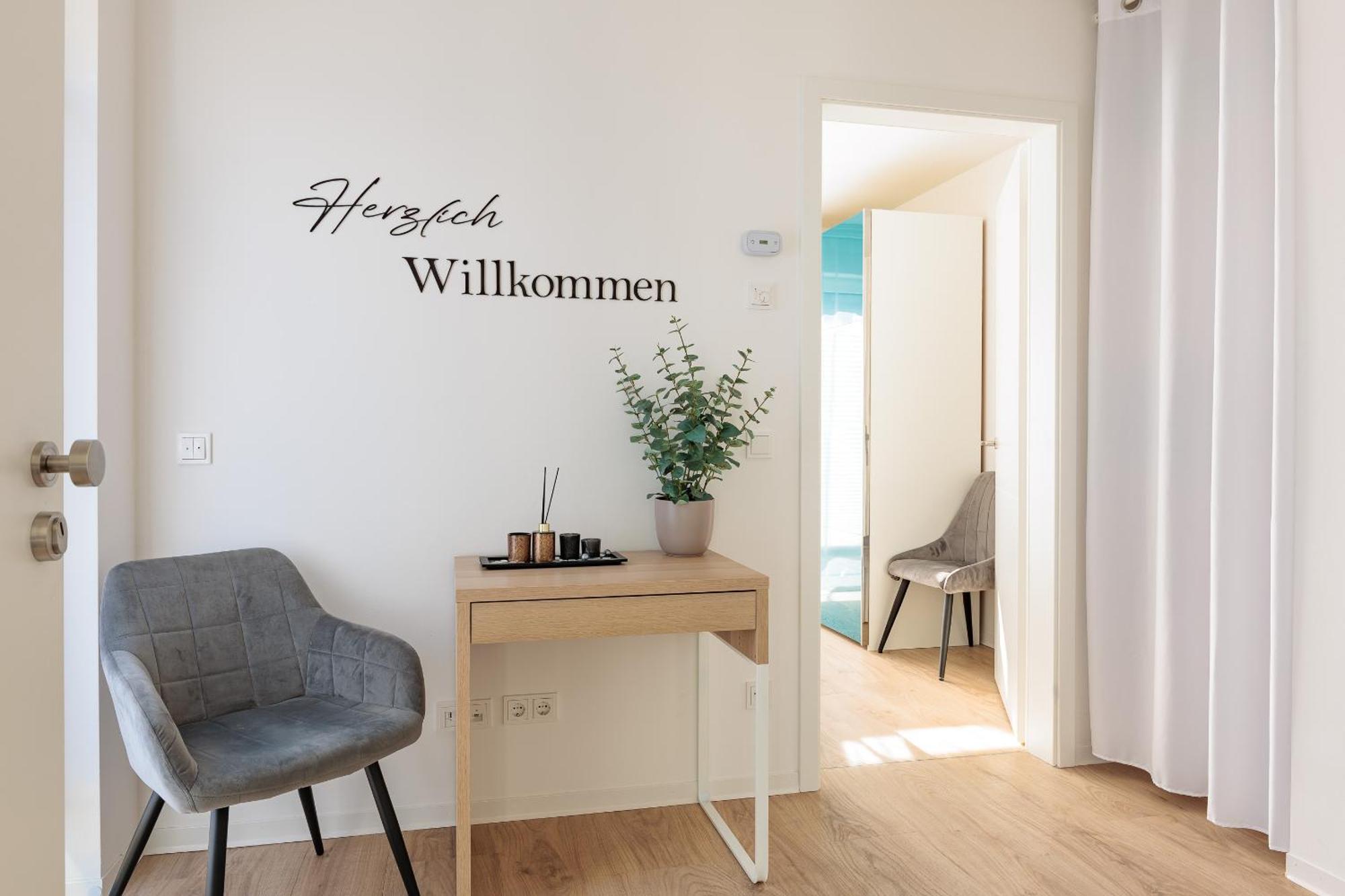 Apartment Zum Wohlfuehlen Mit 2 Zimmern I Garten I Terrasse I Kuechenzeile I Pkw-Parkplatz Ibbenbüren Esterno foto